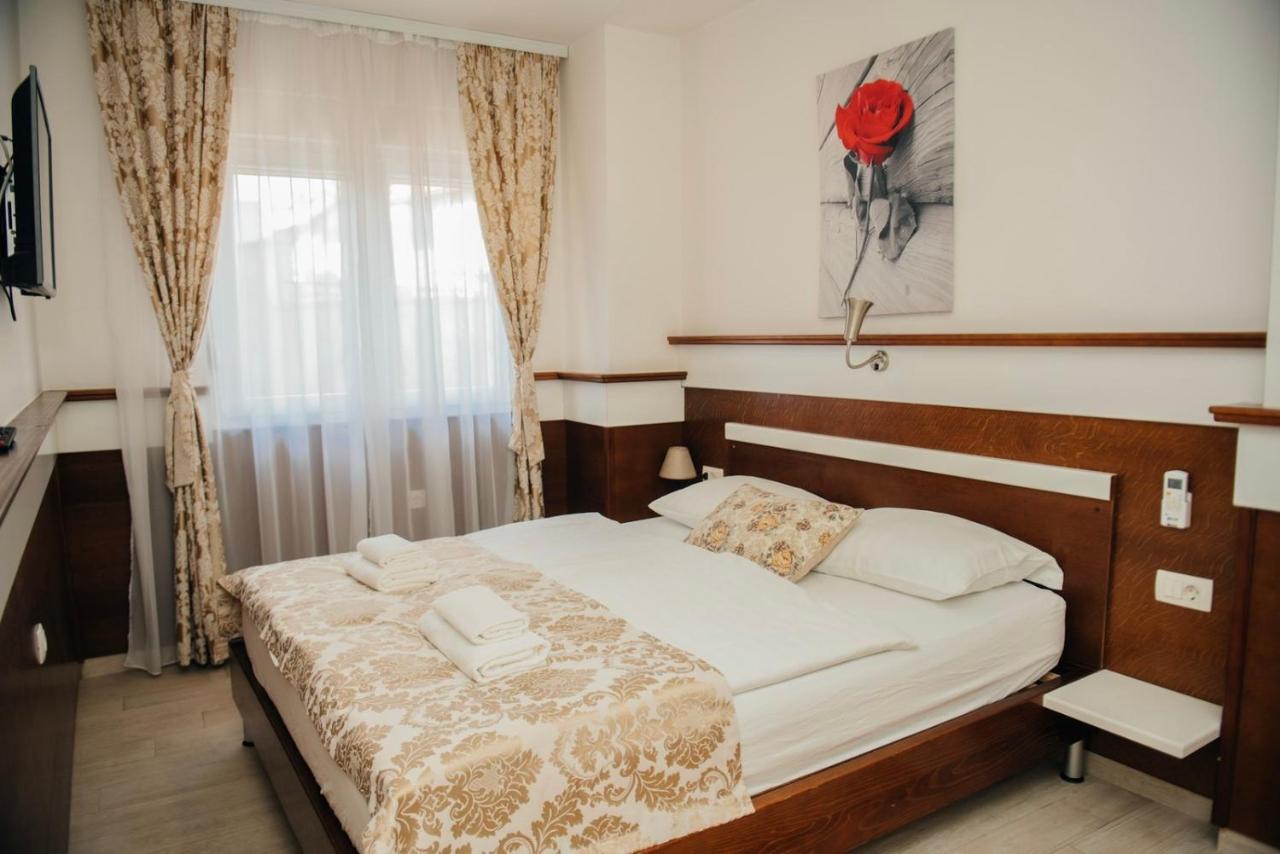 Hotel - Villa Lejla Μόσταρ Εξωτερικό φωτογραφία