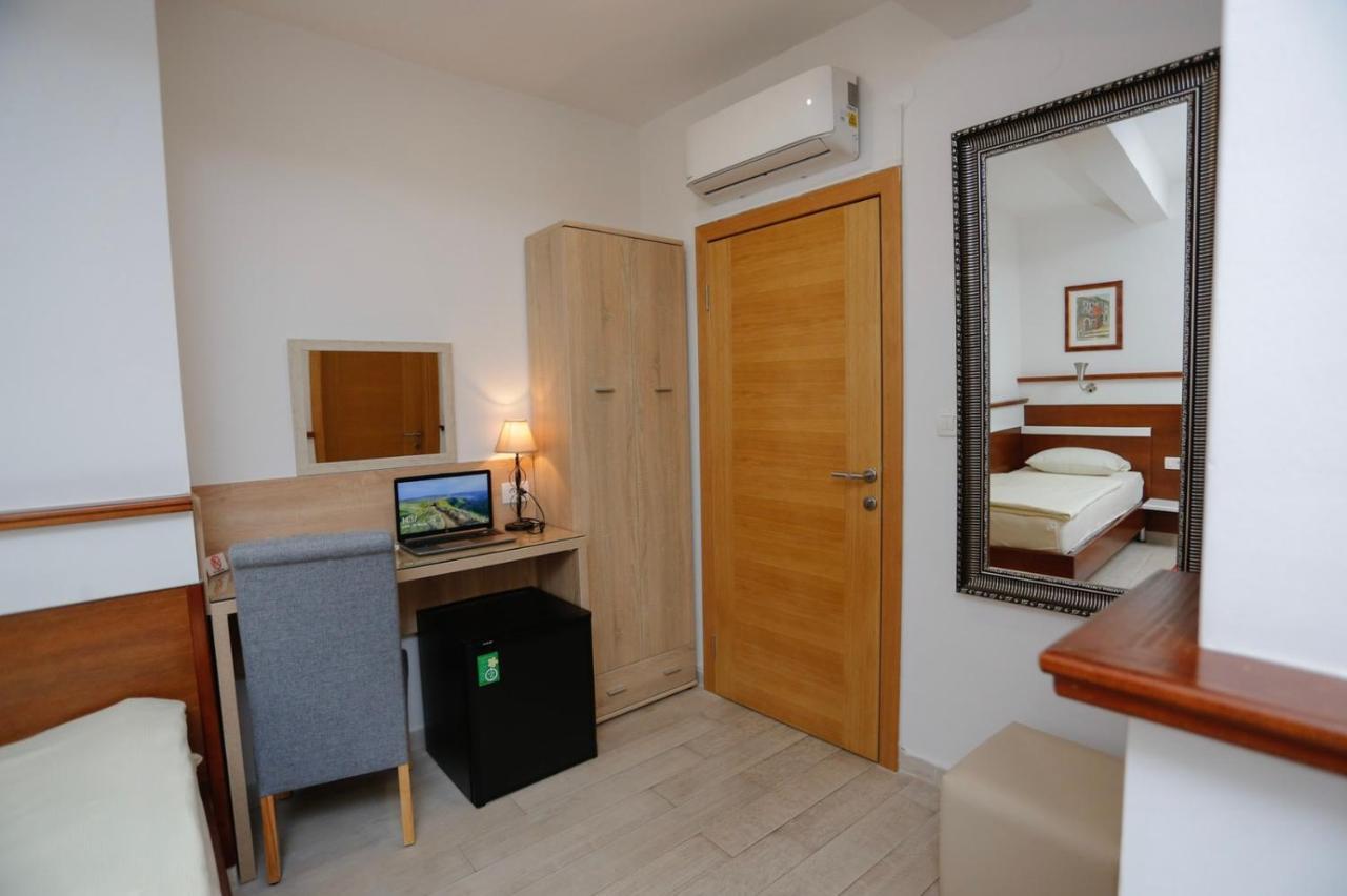 Hotel - Villa Lejla Μόσταρ Εξωτερικό φωτογραφία